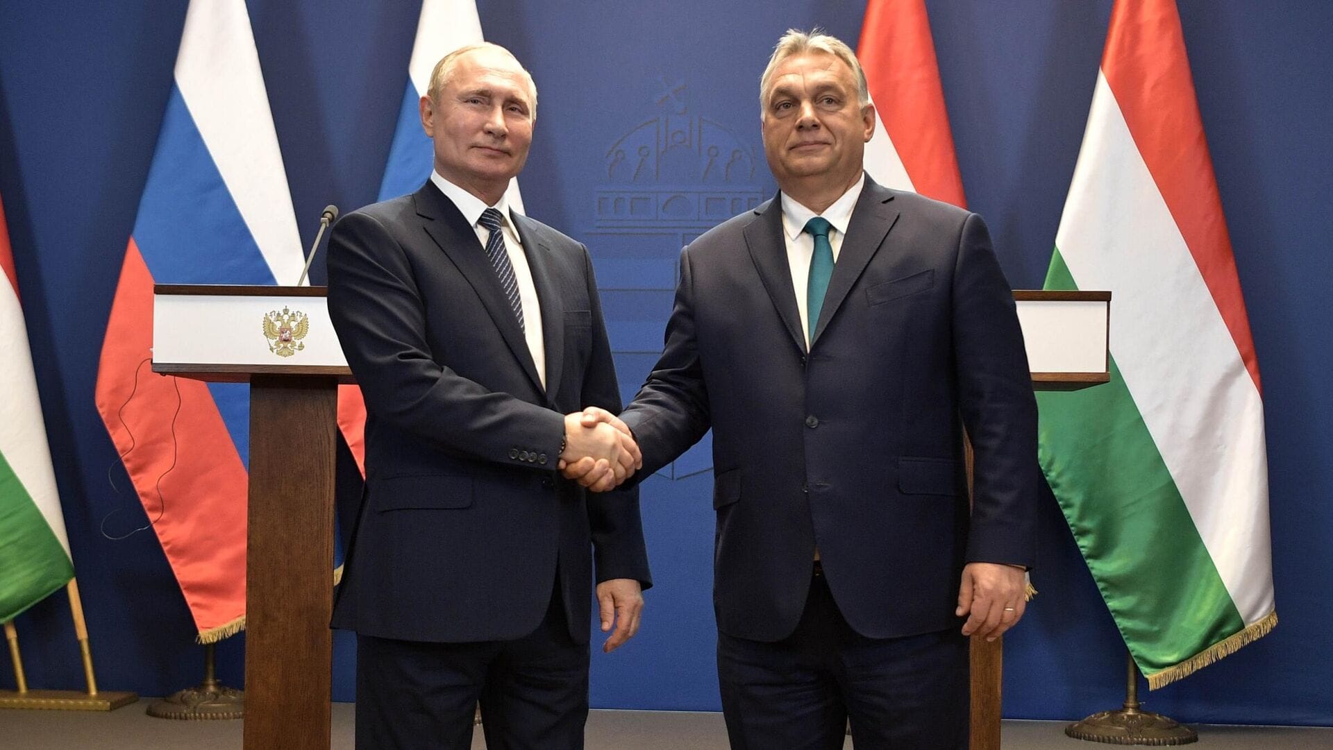 Bloomberg: Венгрия заблокировала заявление Евросоюза об ордере МУС на арест Путина