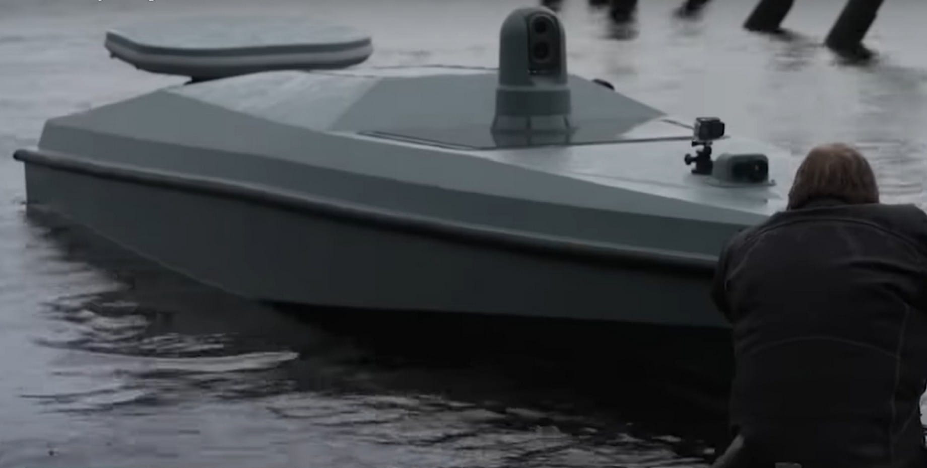 ГУР Украины: морской беспилотник в Крыму впервые сбил ракетой российский вертолет Ми-8