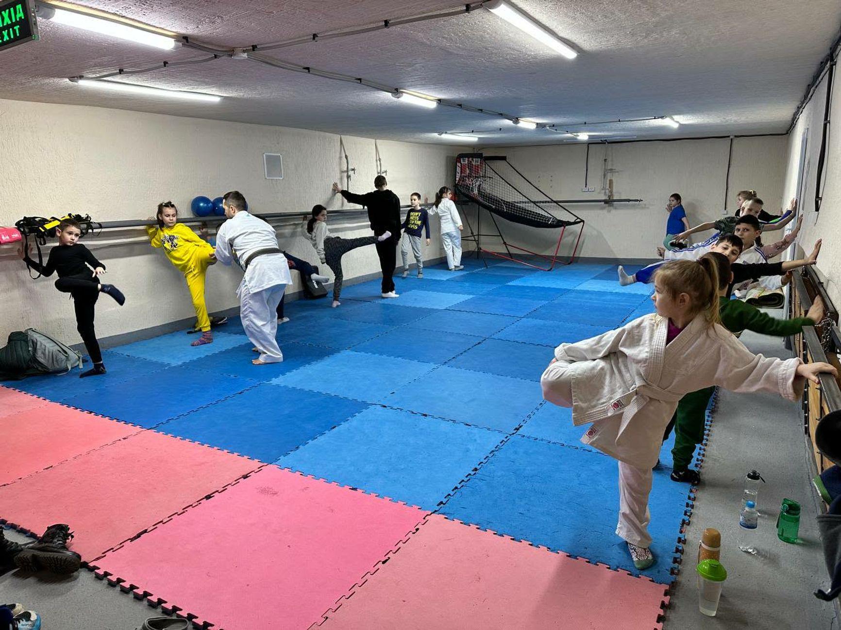 Спортивная секция в бомбоубежище