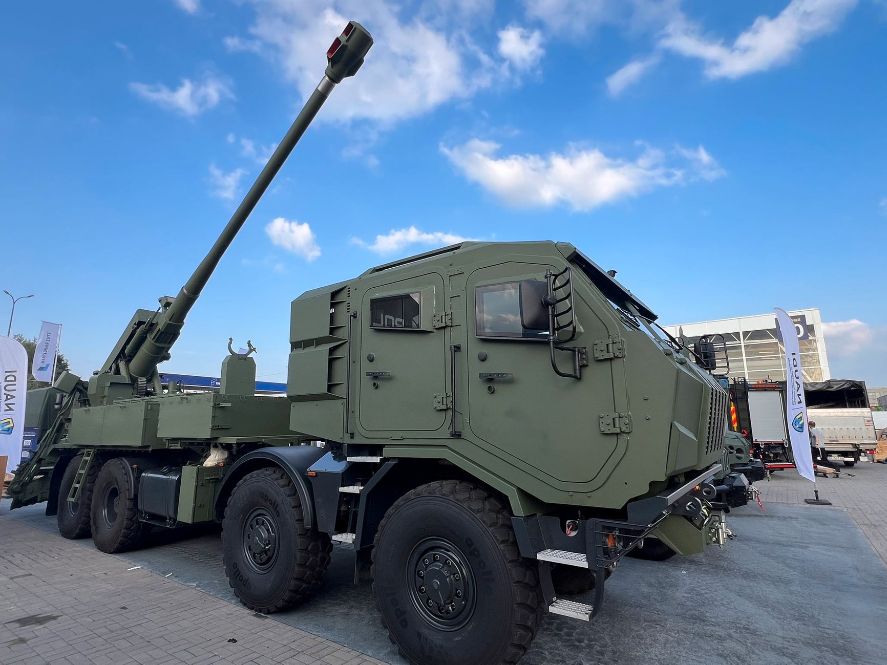 Колесная САУ «Богдана»