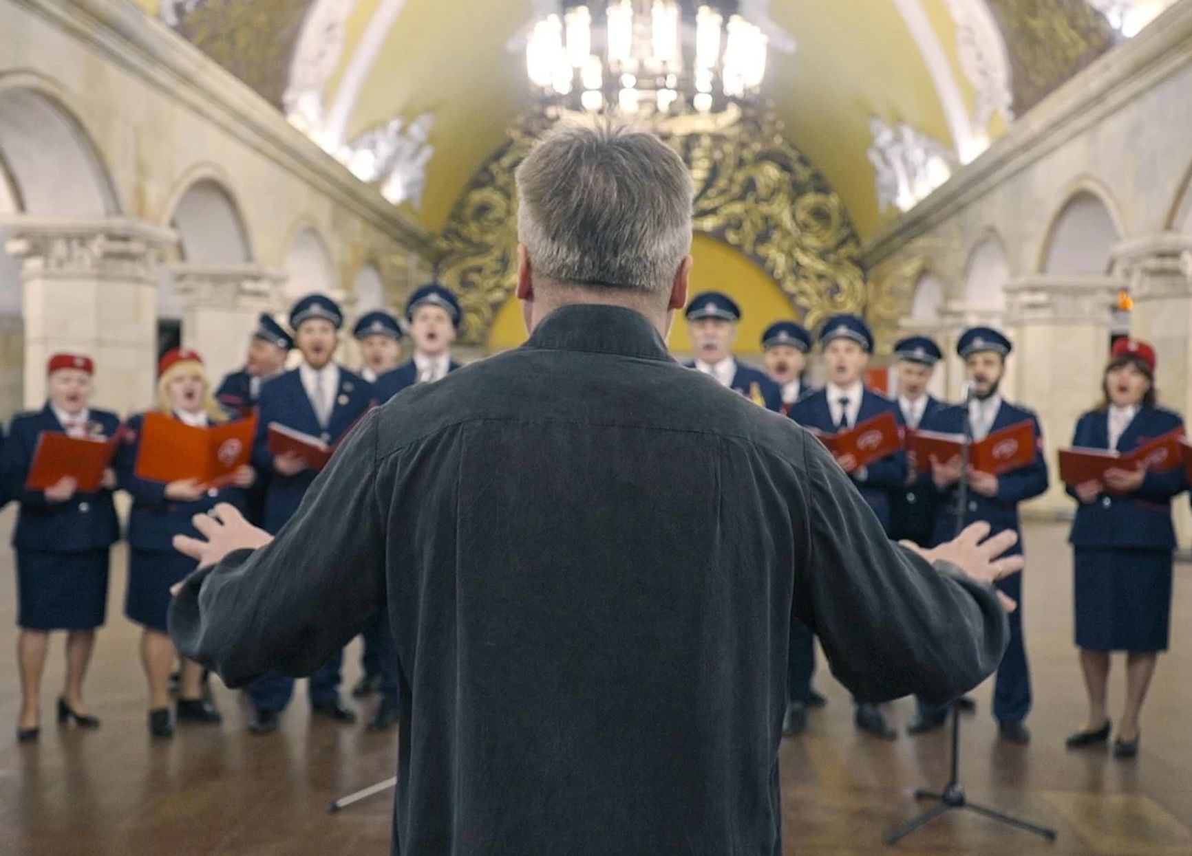 Кадр из фильма «Двери закрываются»