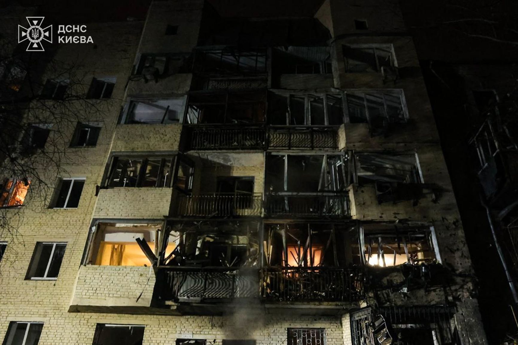 Последствия российского налета на Киев в ночь на 23 октября 2025 года